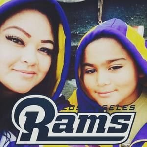 Meet your Posher, Nikki